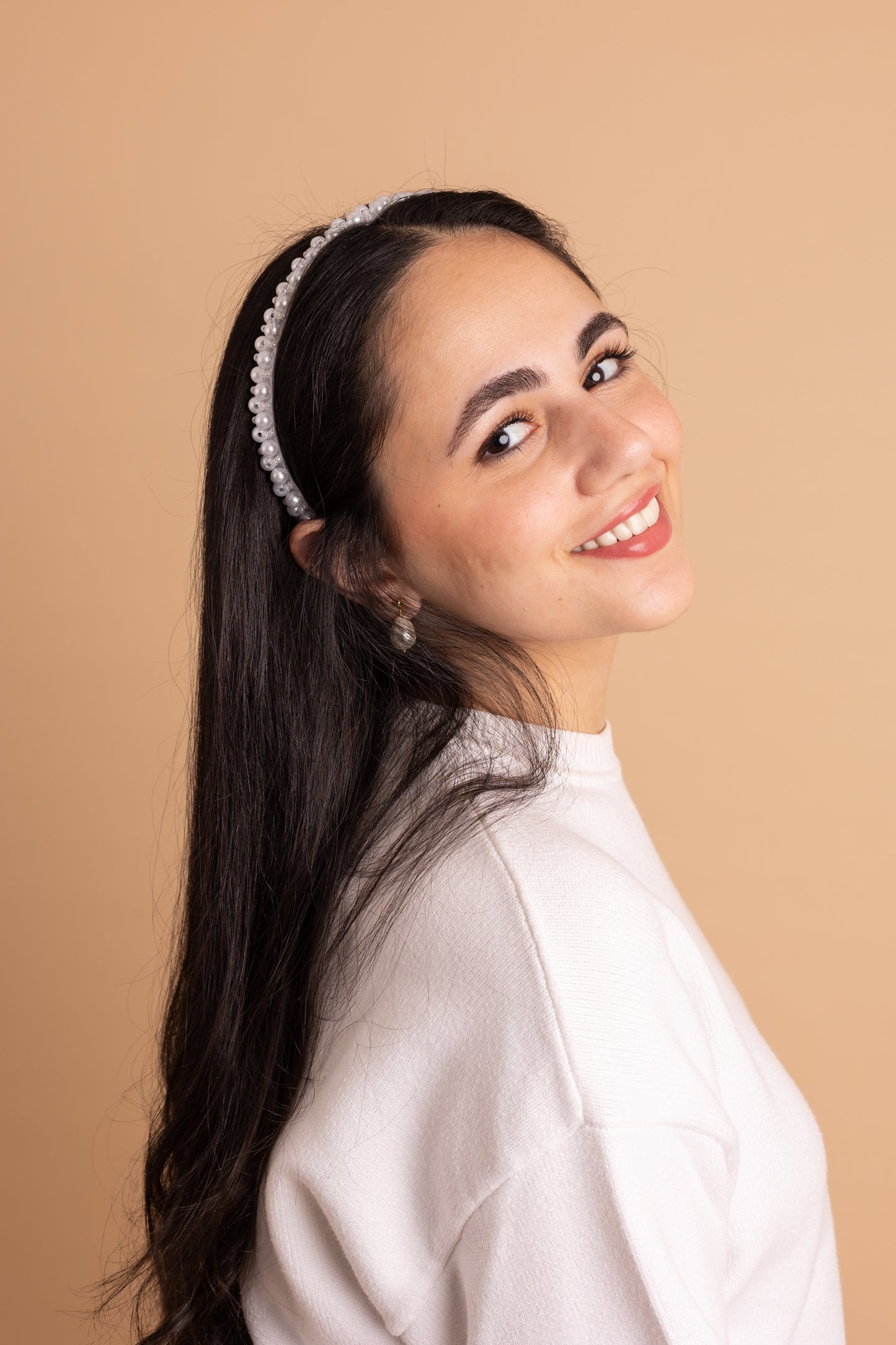 The Beaded Headpiece in White